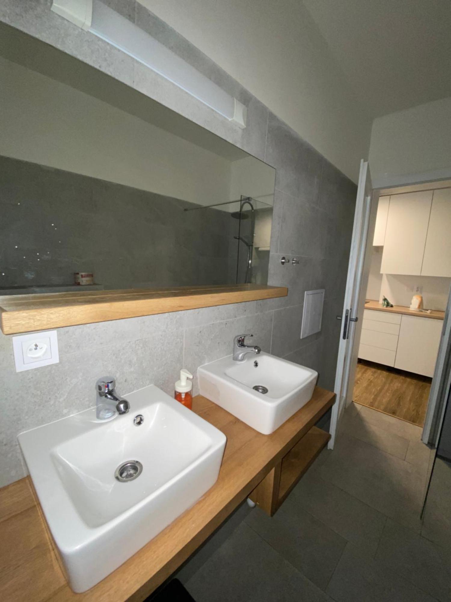 Garsoniera Ostrava City Centr, Na Hradbach 118 Екстериор снимка