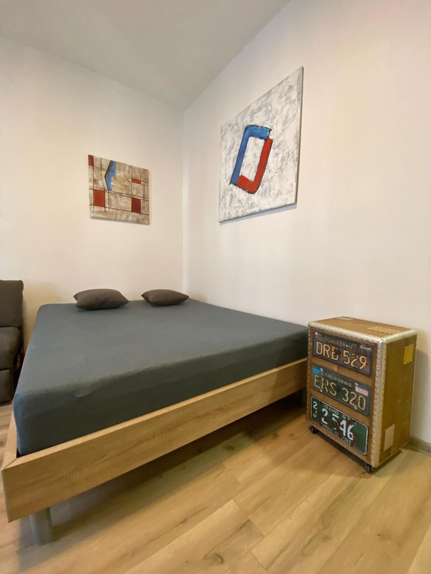 Garsoniera Ostrava City Centr, Na Hradbach 118 Екстериор снимка